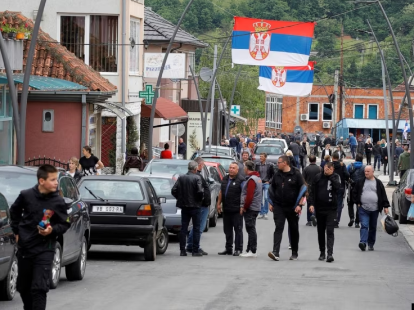 Paralajmërimet për arrestime dhe listat e rreme frikësojnë serbët e Kosovës