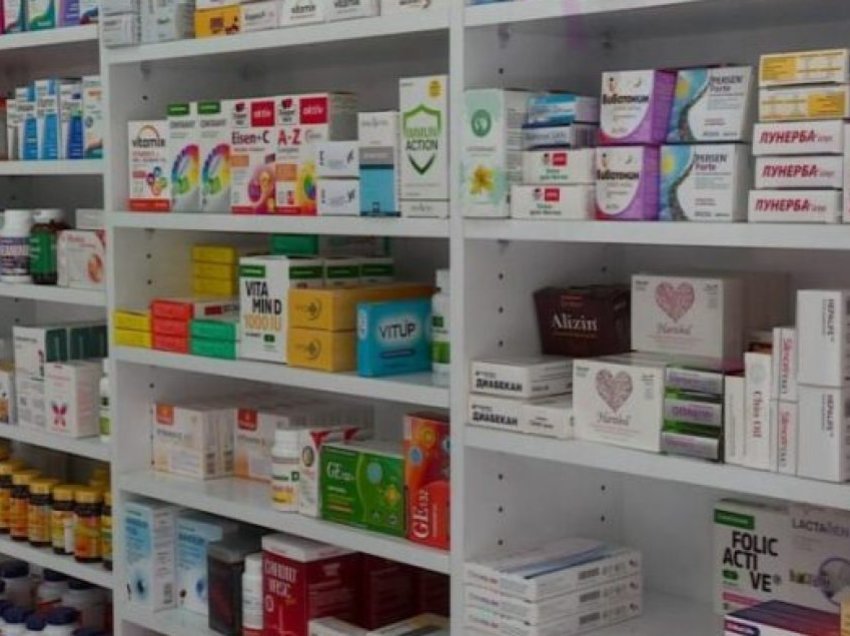 Farmacistët thonë se po rrezikohet funksionimi i tyre e furnizimi me barna