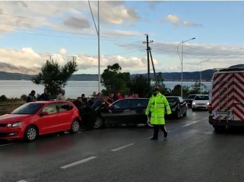 Aksident i trefishtë në hyrje të Pogradecit