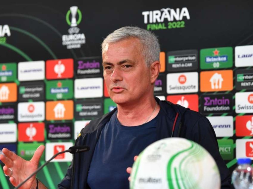 Mourinho: Do të flas me Dybalën!