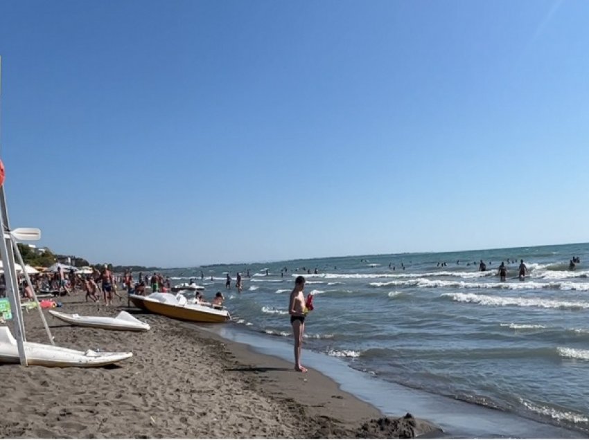 “Pamë një dorë…”, dëshmitarët rrëfejnë momentin kur i nxorën nga uji babain me dy djemtë