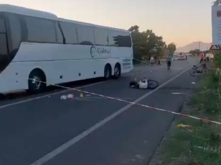 Ndërruan jetë burrë e grua në një aksident me motorr, arrestohet drejtuesi i autobusit