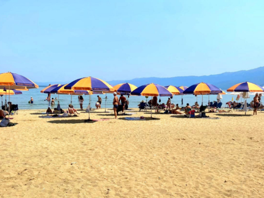 Pogradec; s’ka vrojtues në plazhe, pushuesit ankohen për mungesën e sigurisë