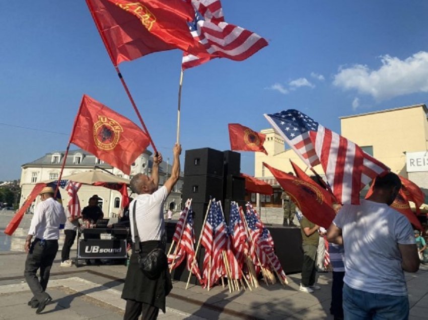 Nis protesta e veteranëve të UÇK-së në Prishtinë