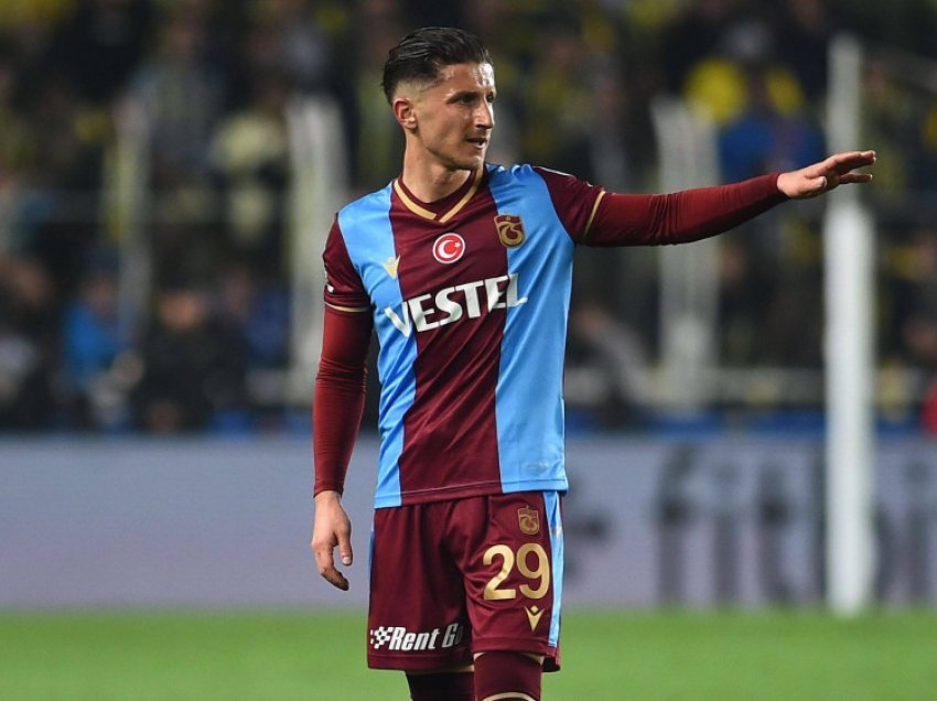 Torino interesohet për Enis Bardhin