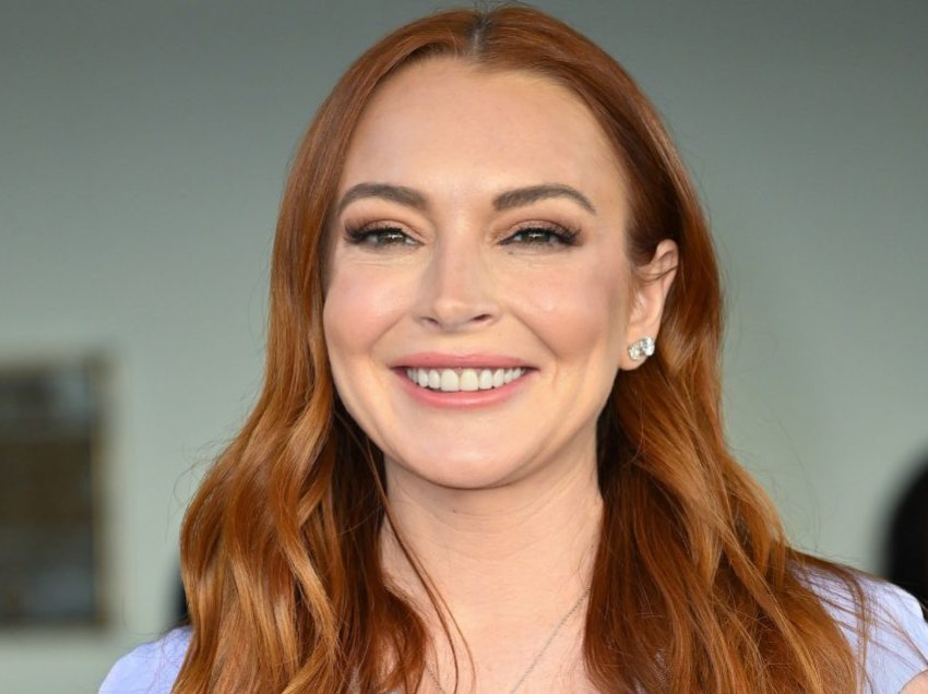 Lindsay Lohan bëhet nënë për herë të parë