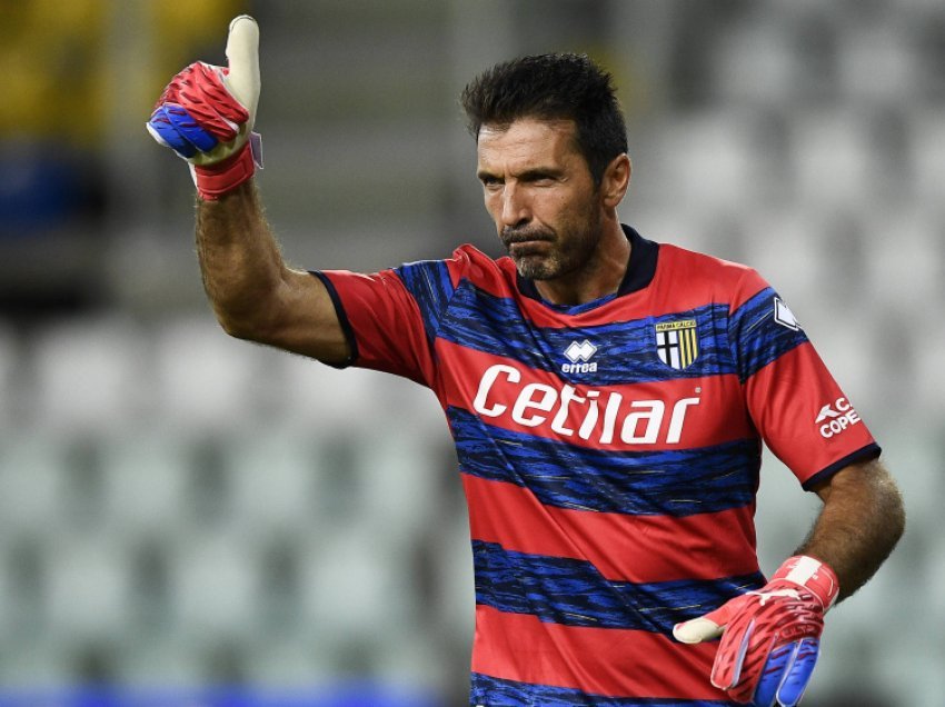 Buffon mund të tërhiqet