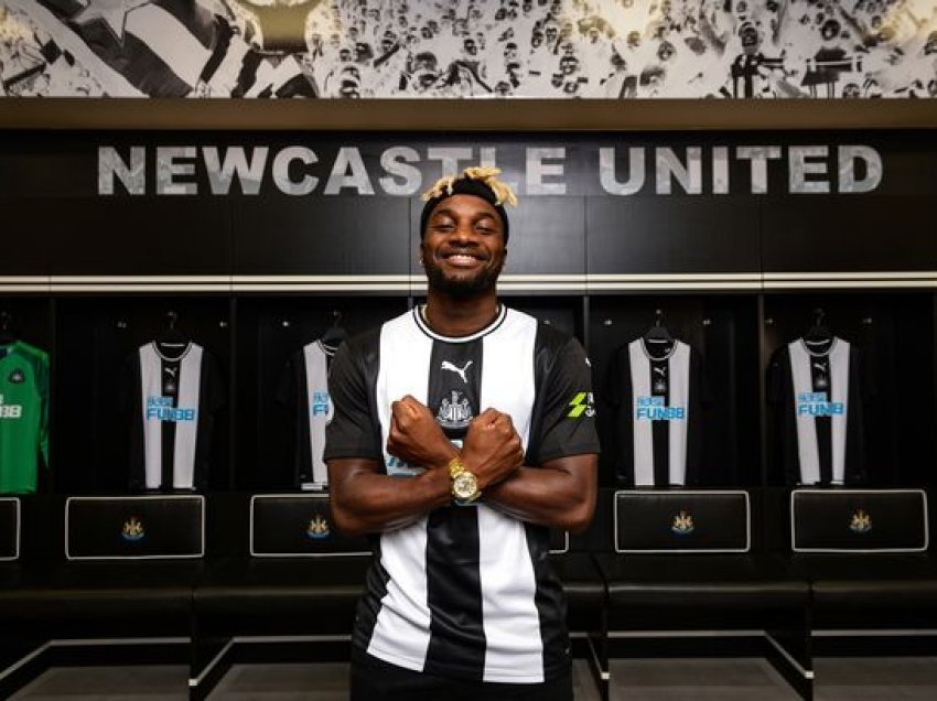 Newcastle në sulm për objektivin e Napolit