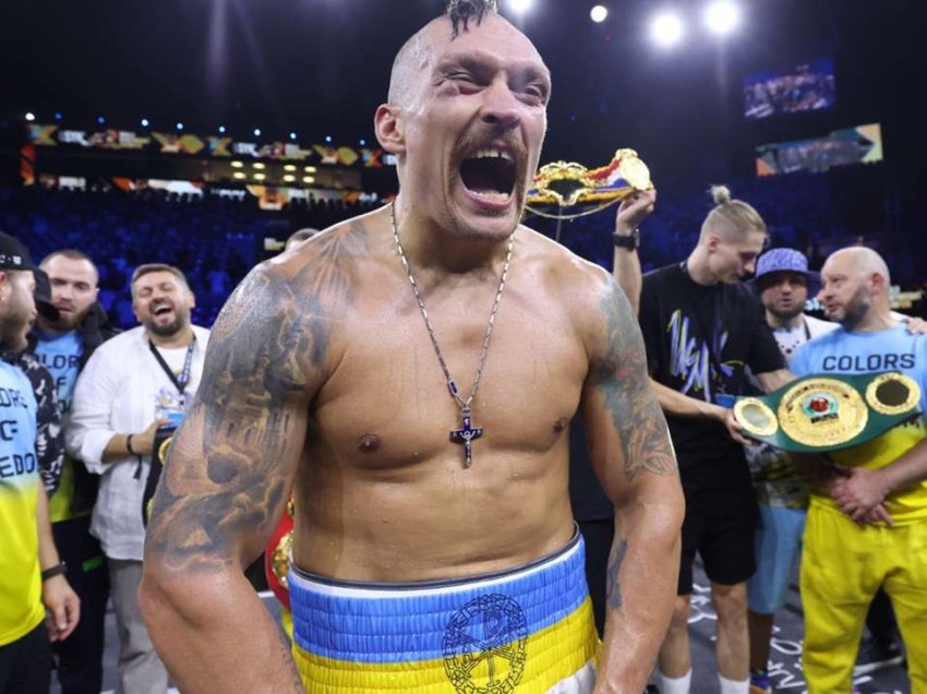 Usyk braktis ringun për futbollin!