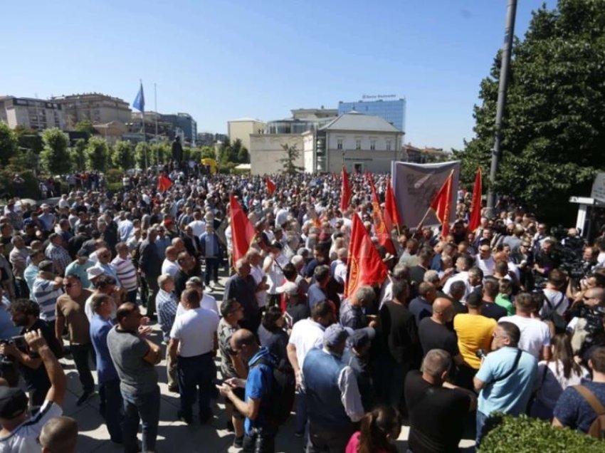 Nuk zmbrapsen veteranët, kërcënojnë me radikalizim të protestave