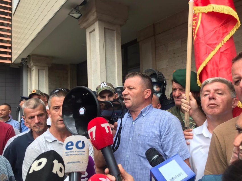 Jashari: Do ta presim Kushtuesen për Ligjin për Pagën Minimale