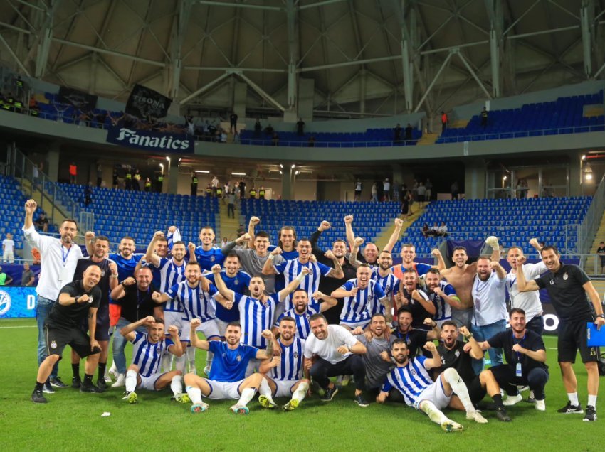 Tirana fton tifozët në stadium