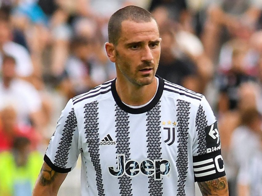 Bonucci mund t’i bashkohet Ajaxit