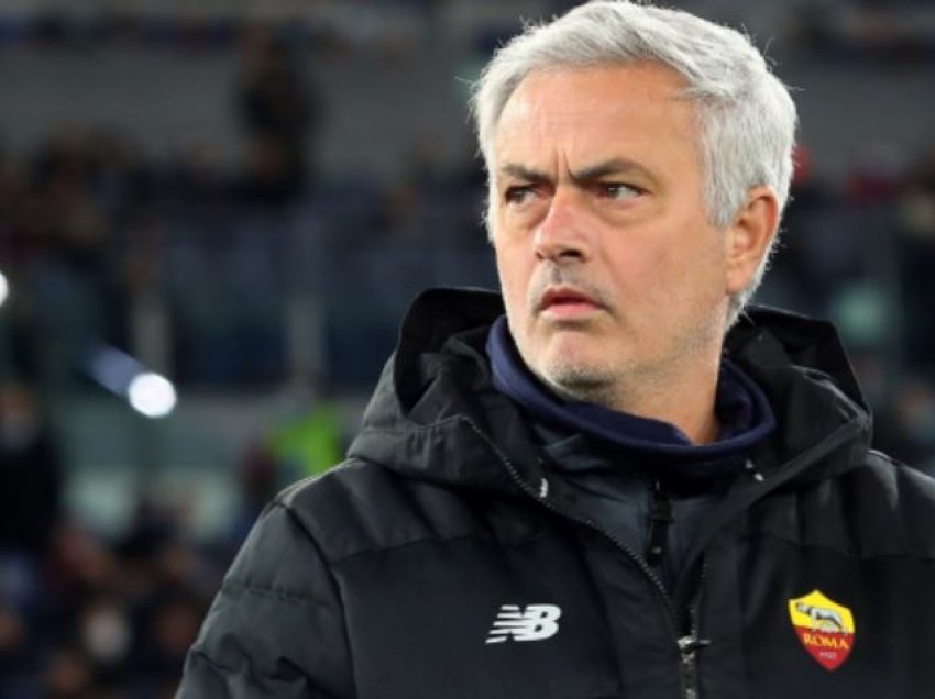 UEFA do të presë para se të marrë një vendim për veprimet e Mourinhos në finale