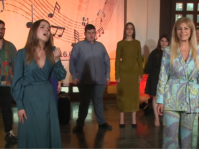 Manjola Nallbani koncert me studentët: Jam krenare që e krijova degën e muzikalit 