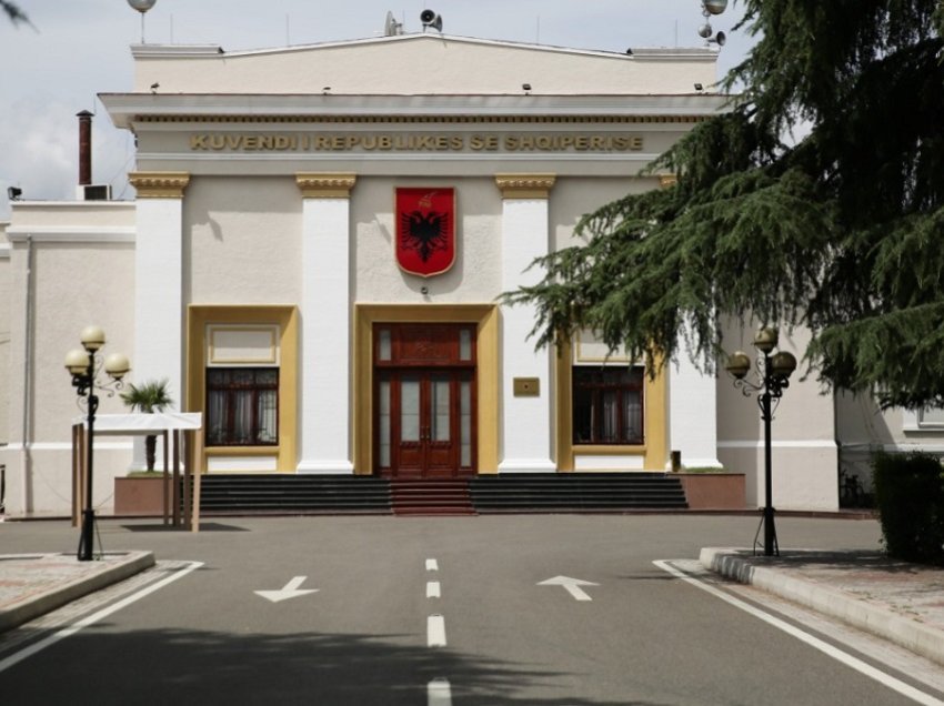 Sot Parlament, cili është rendi i ditës i seancës plenare