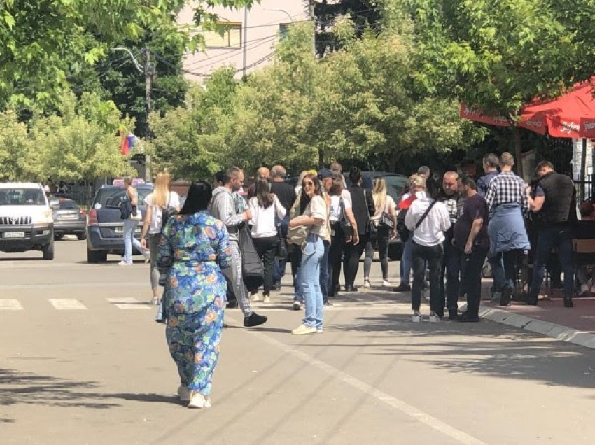 Përfundon protesta në Zveçan, një numër i vogël i qytetarëve vazhdon të qëndrojë në tenda