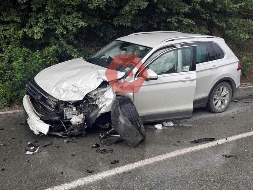 Pamje nga aksidenti i rëndë në rrugën për Brezovicë