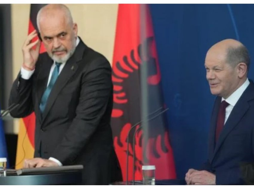 Drafti i statutit të Asociacionit që e hartoi Edi Rama mbërrin në Berlin