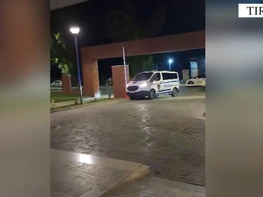 Lëvizte në Tiranë i armatosur, arrestohet 31-vjeçari dhe shoku i tij