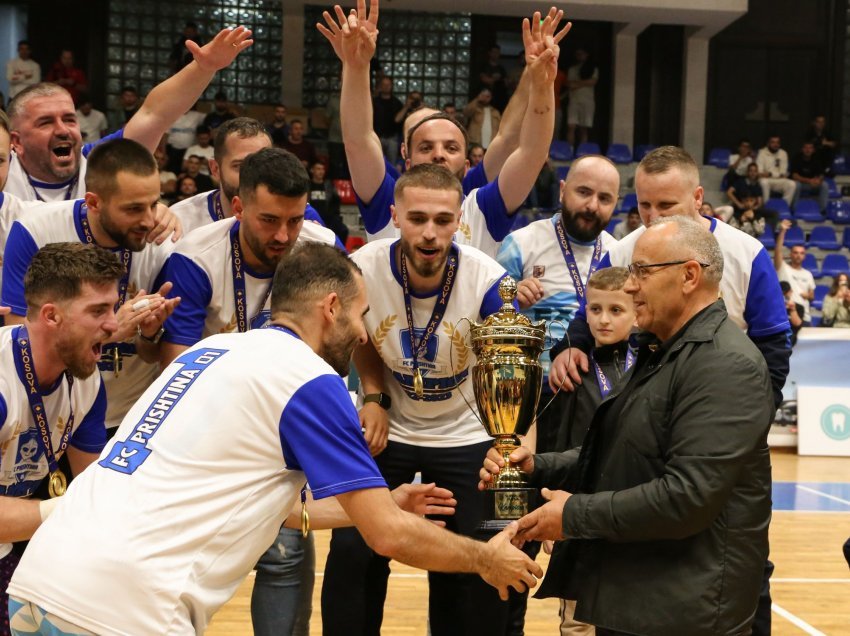 FC Prishtina 01 kampion i Kosovës