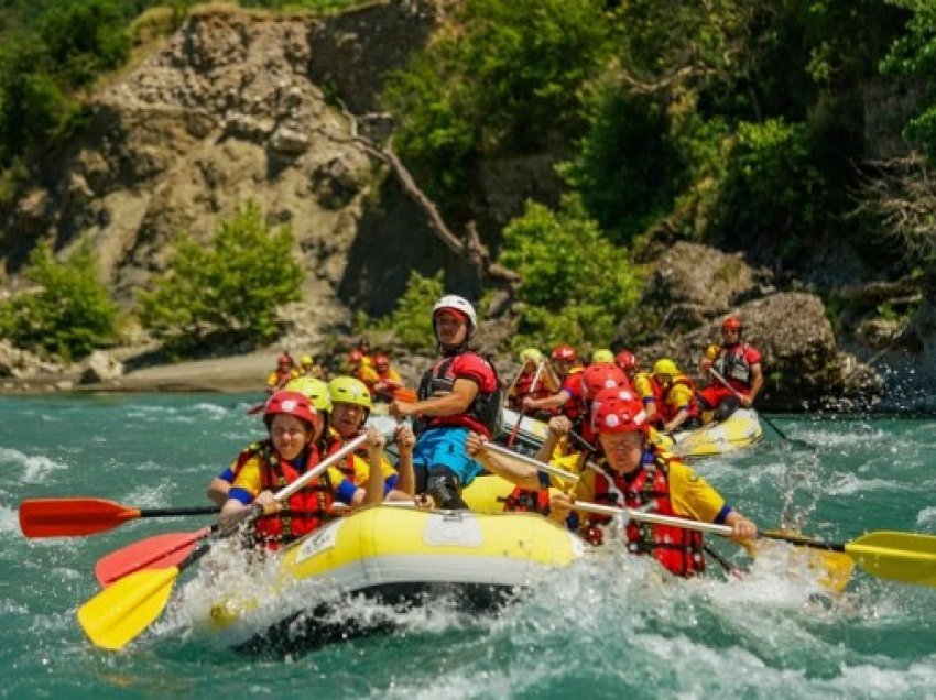 ​”The Times”: Rafting plot emocione në parkun kombëtar të lumit të egër të Evropës