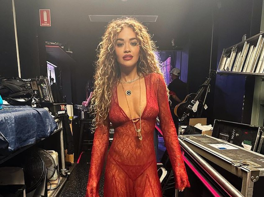 Rita Ora pranon se iu nënshtrua terapisë dhe këshillimit psikik 