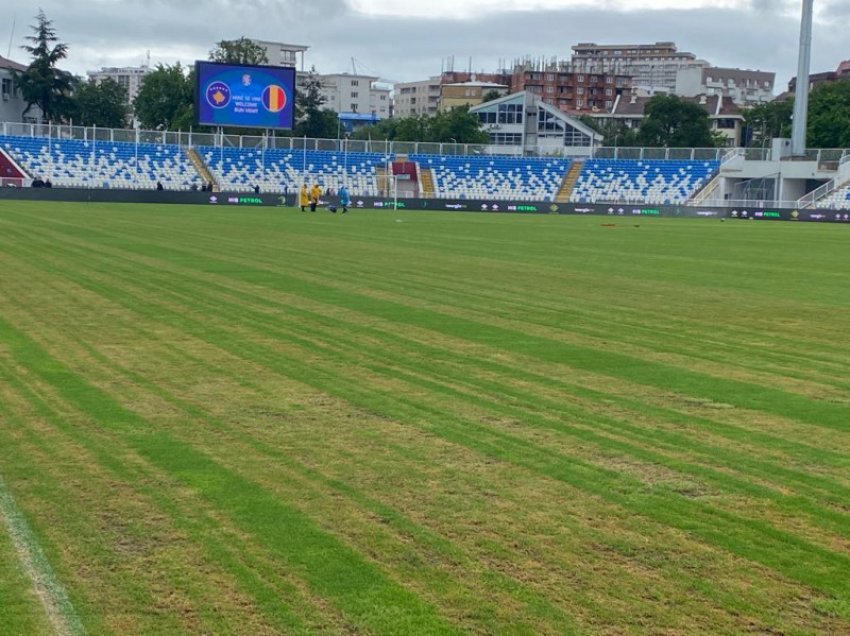 Si është gjendja e fushës së stadiumit 