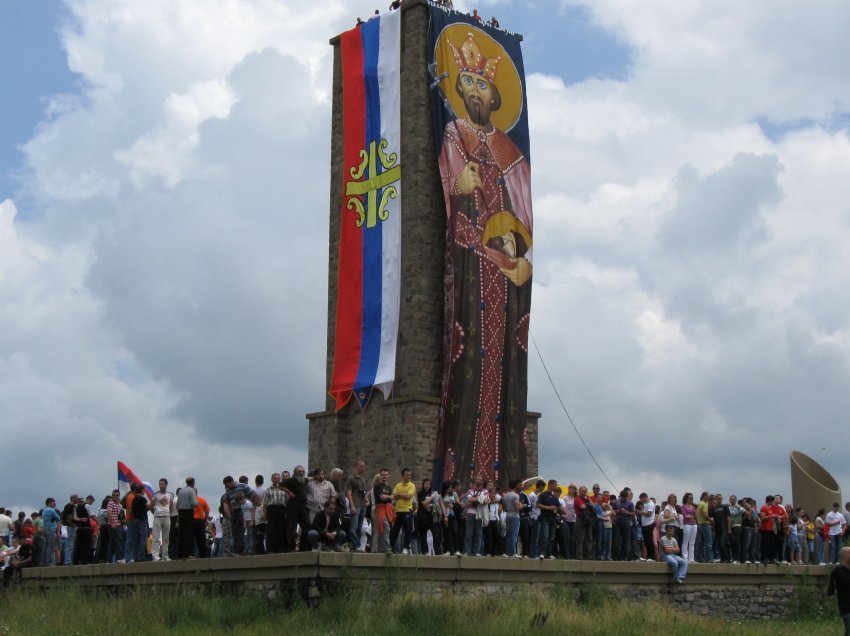 “Autoritetet mund ta ndalin shënimin e Vidovdanit’’ – Historiani flet për skenarët e 28 qershorit