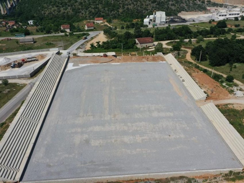 Zhuri po bëhet me stadium