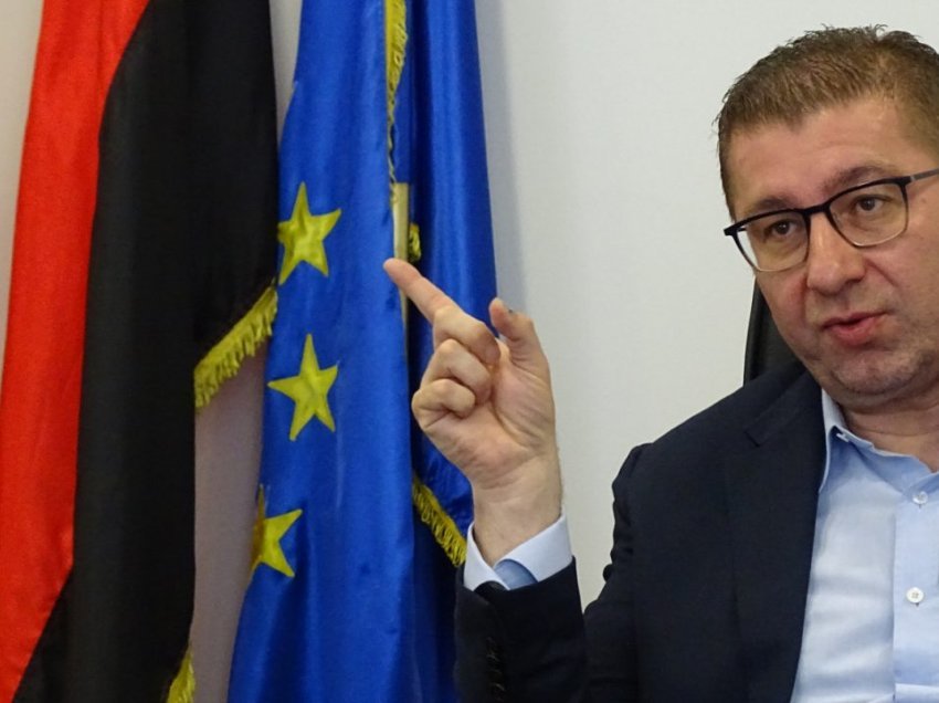 Mickoski: Kovaçevski është i vetmi që po mbron Ramiz Merkon