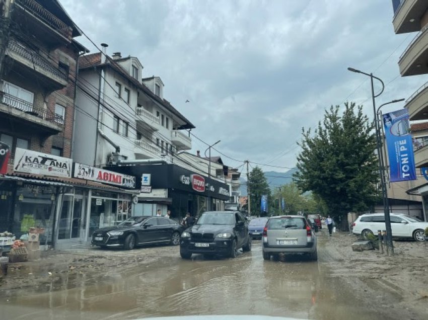 ​Vërshimet në Pejë kanë qenë të pashmangshme