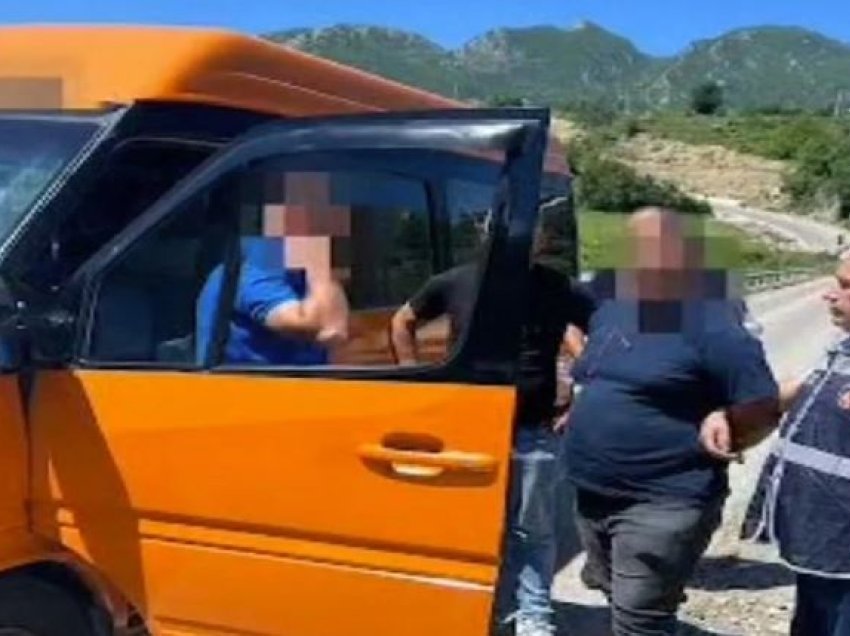 Shpërndante lëndë narkotike duke u kamufluar si shofer furgoni, arrestohet 36-vjeçari