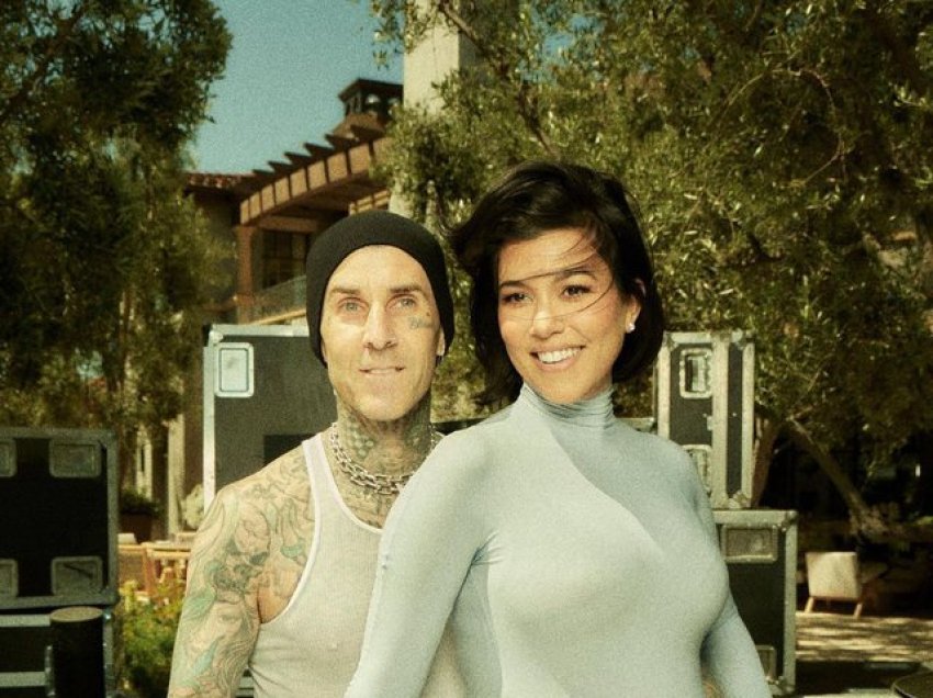 Kourtney Kardashian dhe Travis Barker duket se e kanë zgjedhur që tani emrin e djalit të tyre