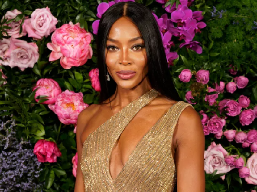 Naomi Campbell bëhet nënë për herë të dytë në moshën 53-vjeçare