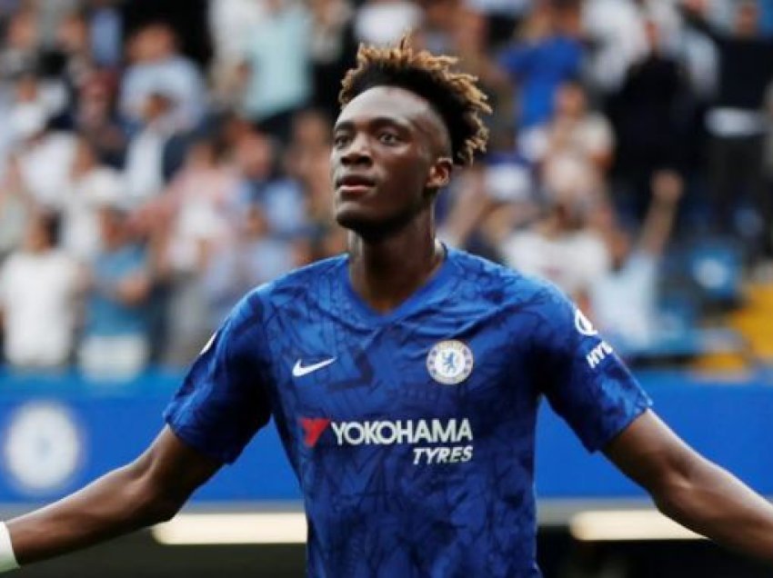 Chelsea rikthen në Premier sulmuesin