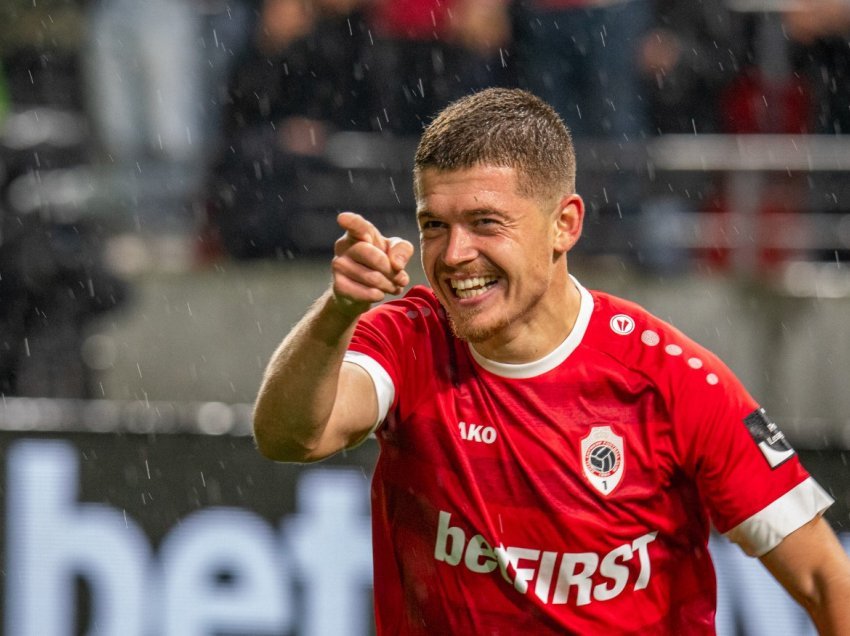 Muja shënon nga penalltia, Antwerp-en në finale të Kupës së Belgjikës