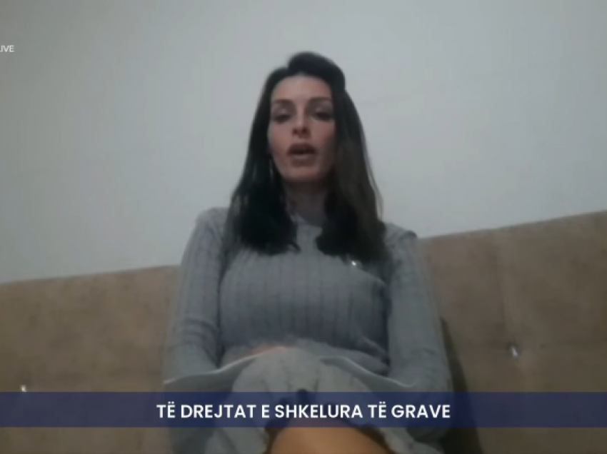 E mbijetuara e dhunës rrëfen përvojat e saj: Vëllai i ish-bashkëshortit ka tentuar të më shkelë me veturë, në krah kisha vajzën 1 vjeçare