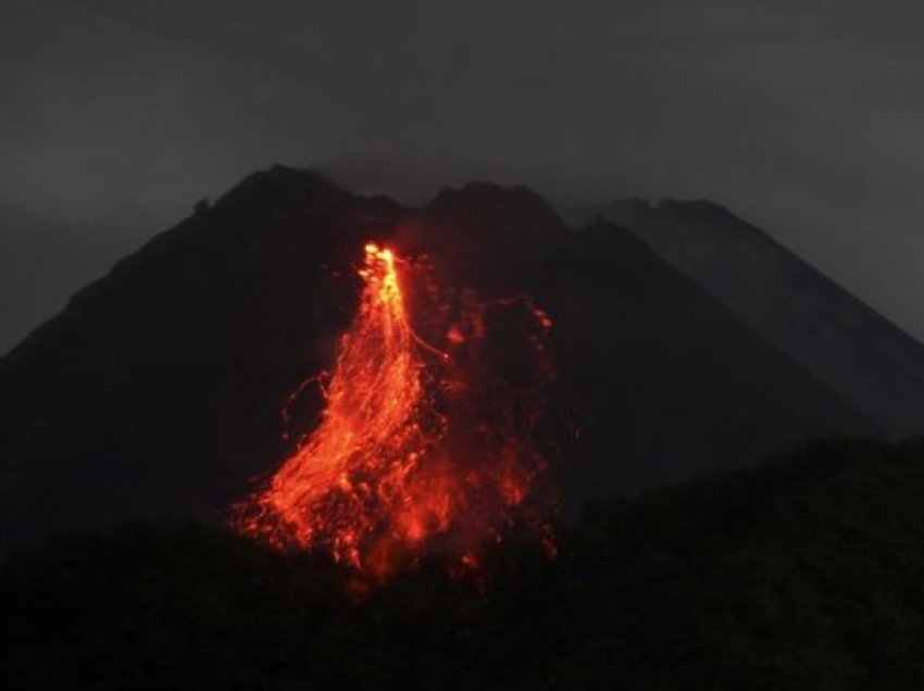 Shpërthen vullkani Merapi në Indonezi