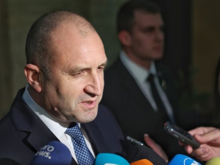 Radev këshillon Pendarovskin të bazojë interesin 