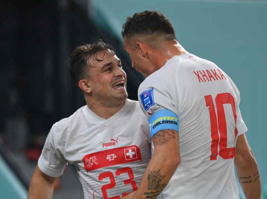 Granit Xhaka dhe Xherdan Shaqiri do të luajnë në Serbi, por e kanë të ndaluar që t’i shikojnë nga afër