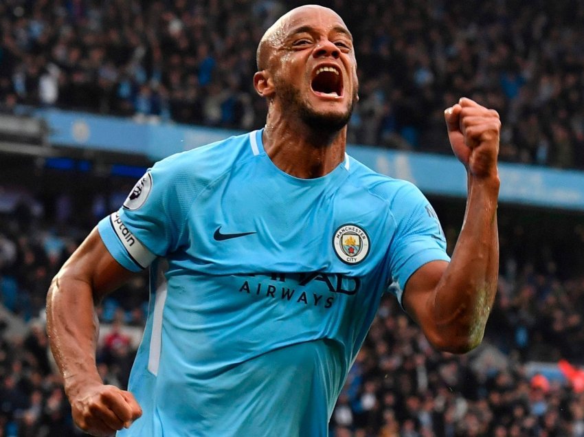 Kompany rikthehet te City, tani si trajner i Burnleyt