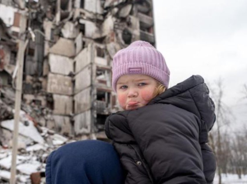 15 fëmijë të dëbuar së bashku me nënat e tyre rikthehen në Ukrainë