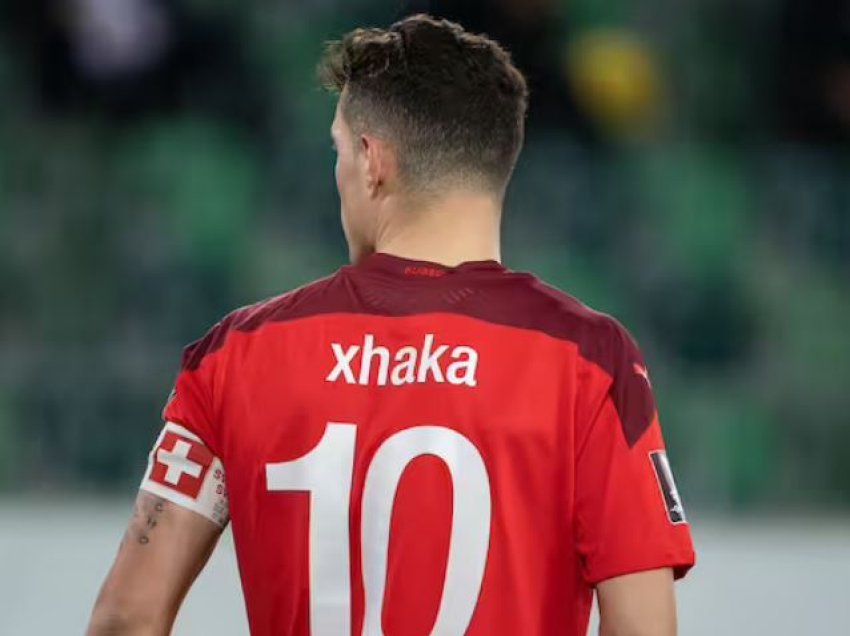 Këtë do të mbajë në shiritin e kapitenit Granit Xhaka në Serbi