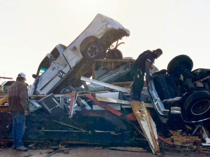 Viktima dhe shkatërrime masive në Misisipi pas tornados së fuqishme 