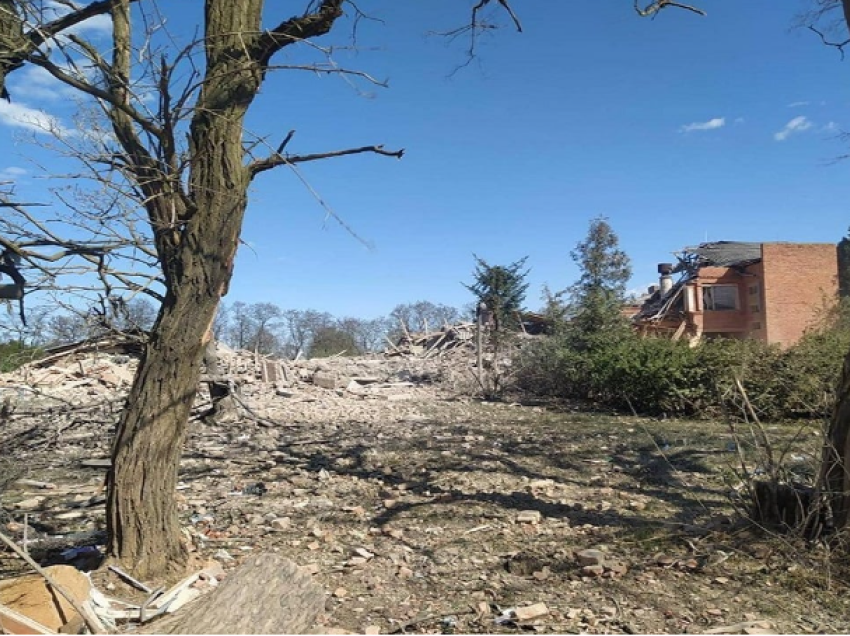 Forcat ruse sulm me bomba në një shkollë në Chernihiv, ndërron jetë një 14 vjeçar