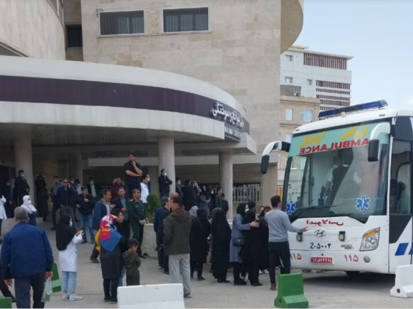 Aktivistë raportojnë për helmime të reja në shkollat për vajza në Iran