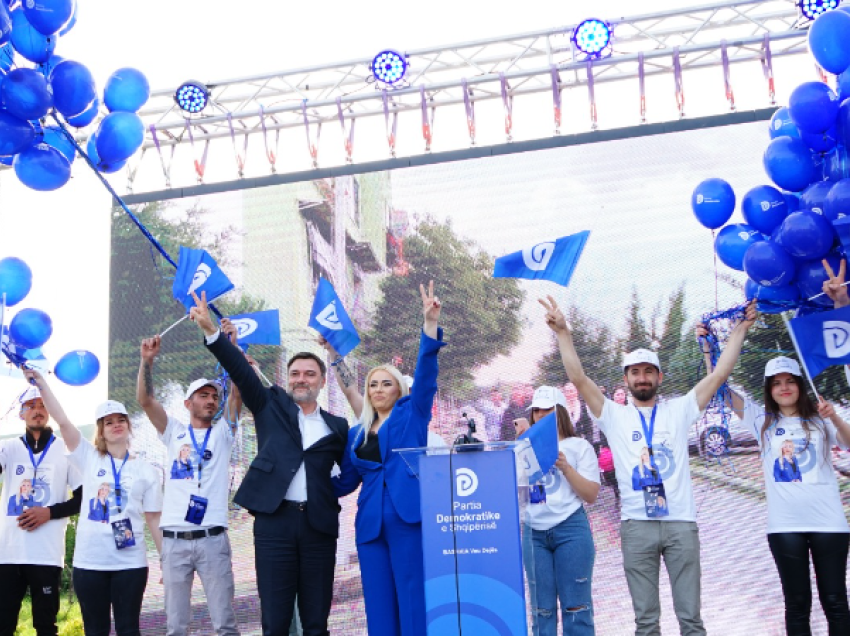 “Berisha, fosile e politikës”, kandidatja e Vaut të Dejës: “Foltorja” trysni ndaj demokratëve