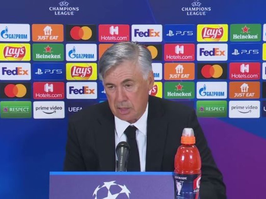 Ancelotti lumturon tifozët