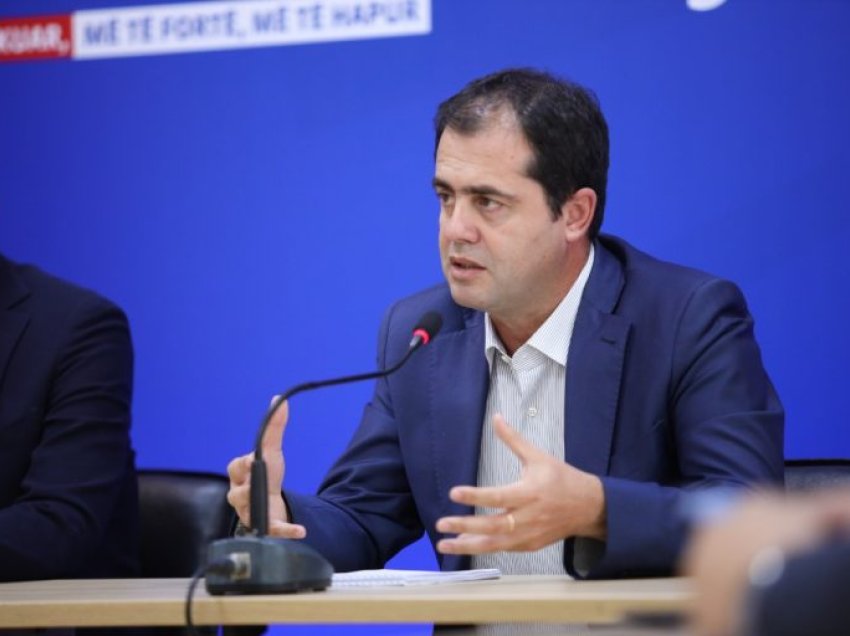 “Nëse votoni Sakon, keni paketë Rama-Dakon”, Bylykbashi: PS po ble vota. Kryeministri po përpiqet që qytetarët të mos votojnë